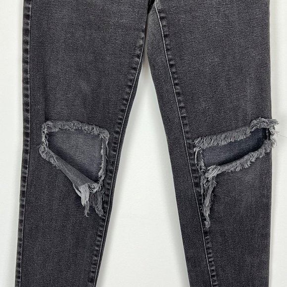 Vibrant MIU Womens Busted Mom Jeans Black Distressed Ripped Cropped size 25 - Picture 7 of 14